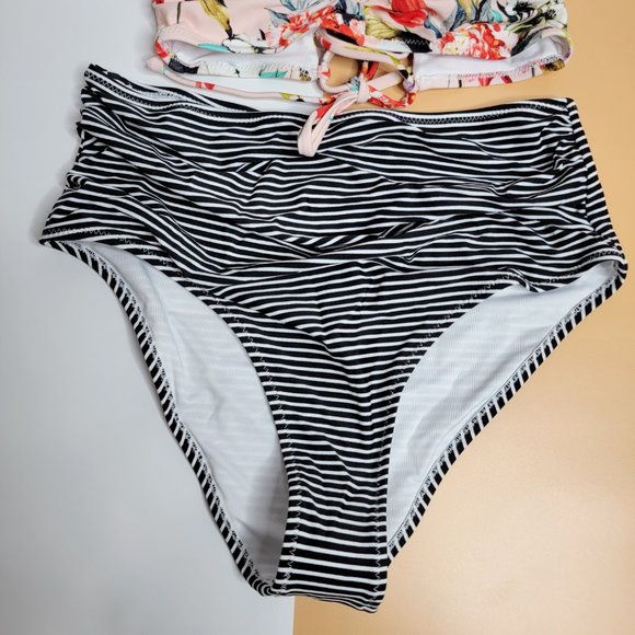 CUPSHE Women’s Bikini Swimsuit Floral Print Halter Lace Up Two Piece size S NWT - Picture 5 of 13